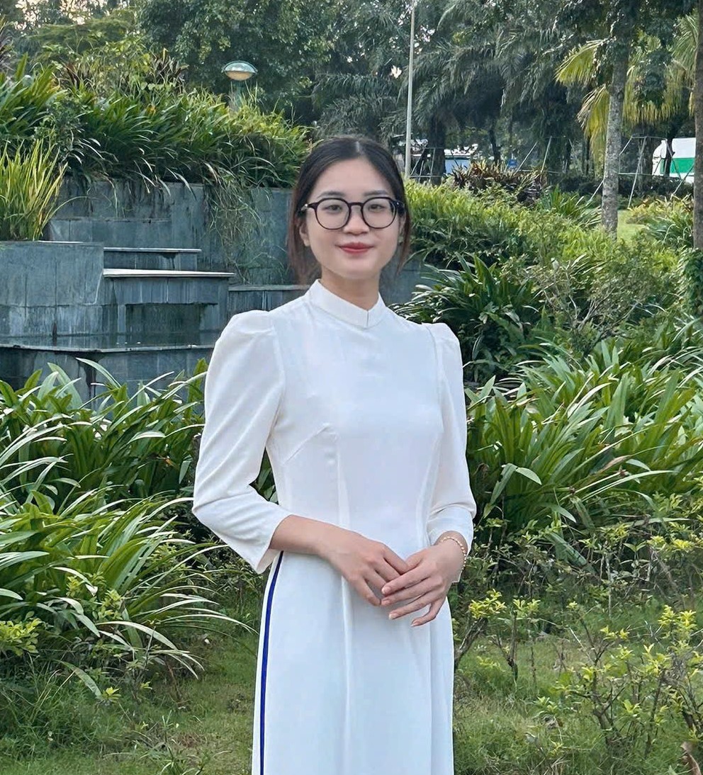 Cô Nguyễn Thanh Thúy - Trợ giảng giáo viên Tiểu Học